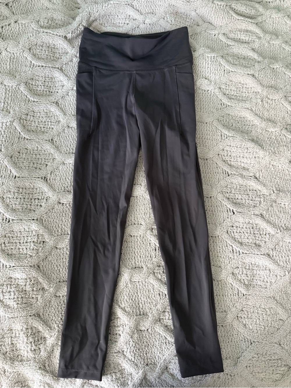 Athletic High-Rise Grey Leggings with Wide Waistband